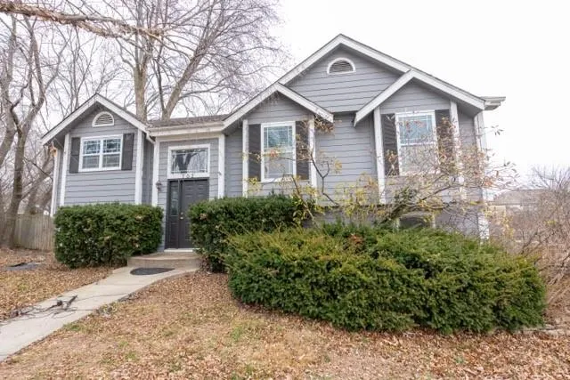 $310,000 | 703 York Drive, Belton, MO 64012