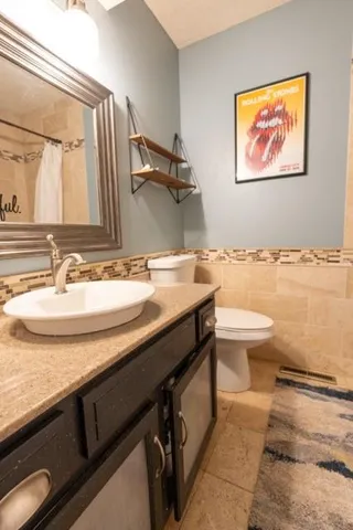 $310,000 | 703 York Drive, Belton, MO 64012