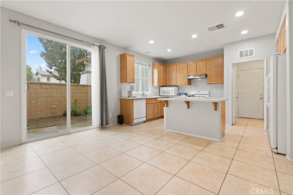 8541 Oak Barrel Place, Unit 2 Rancho Cucamonga, CA 91730 - Photo 5 of 50