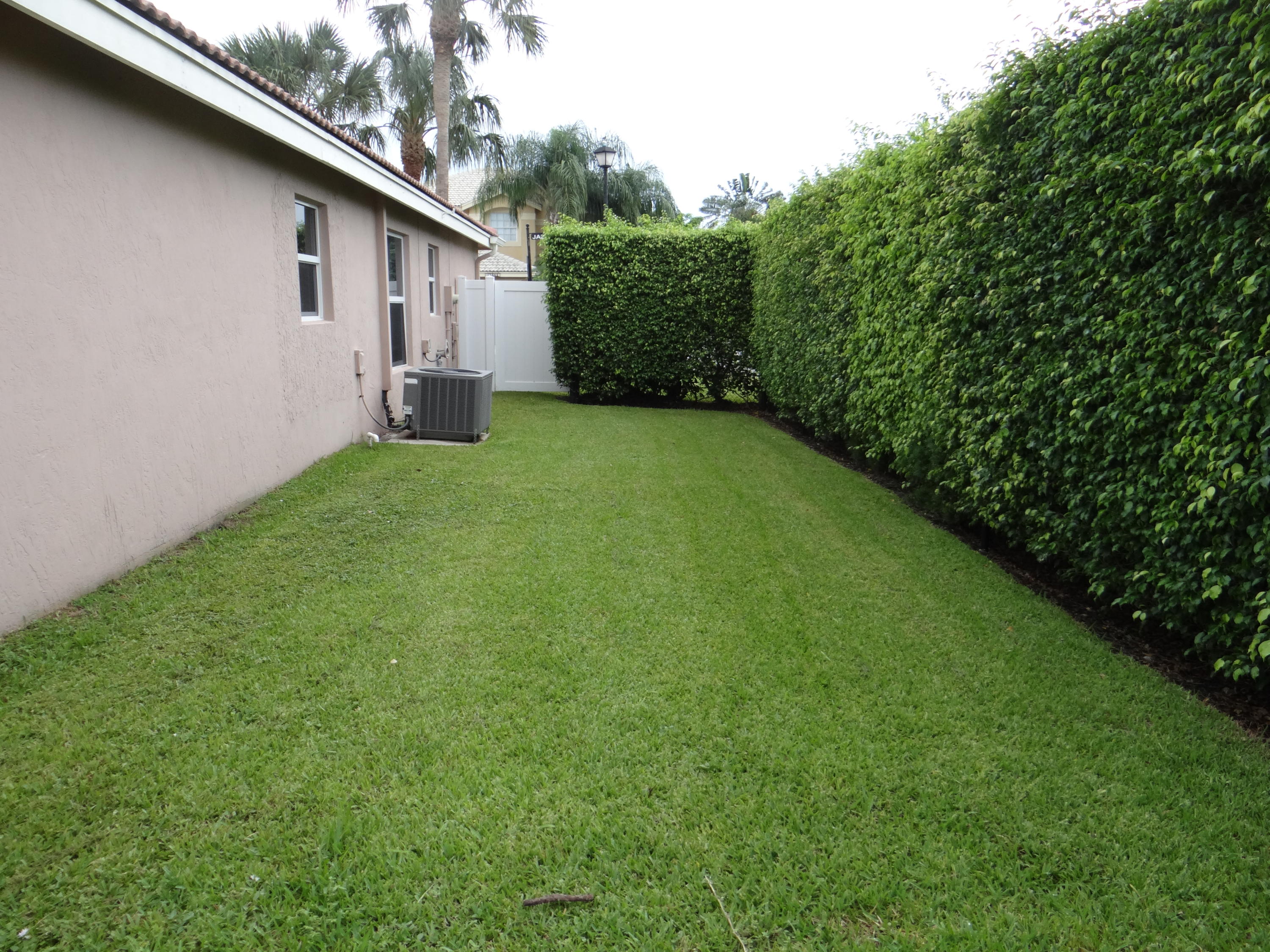 18045 Jazz Lane Boca Raton, FL 33496 - Photo 15 of 24 Side Yard