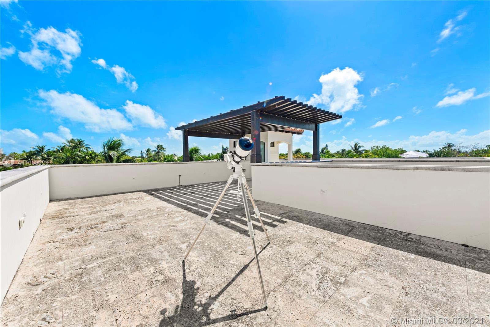 330 Harbor Court Key Biscayne, FL 33149 - Photo 28 of 42