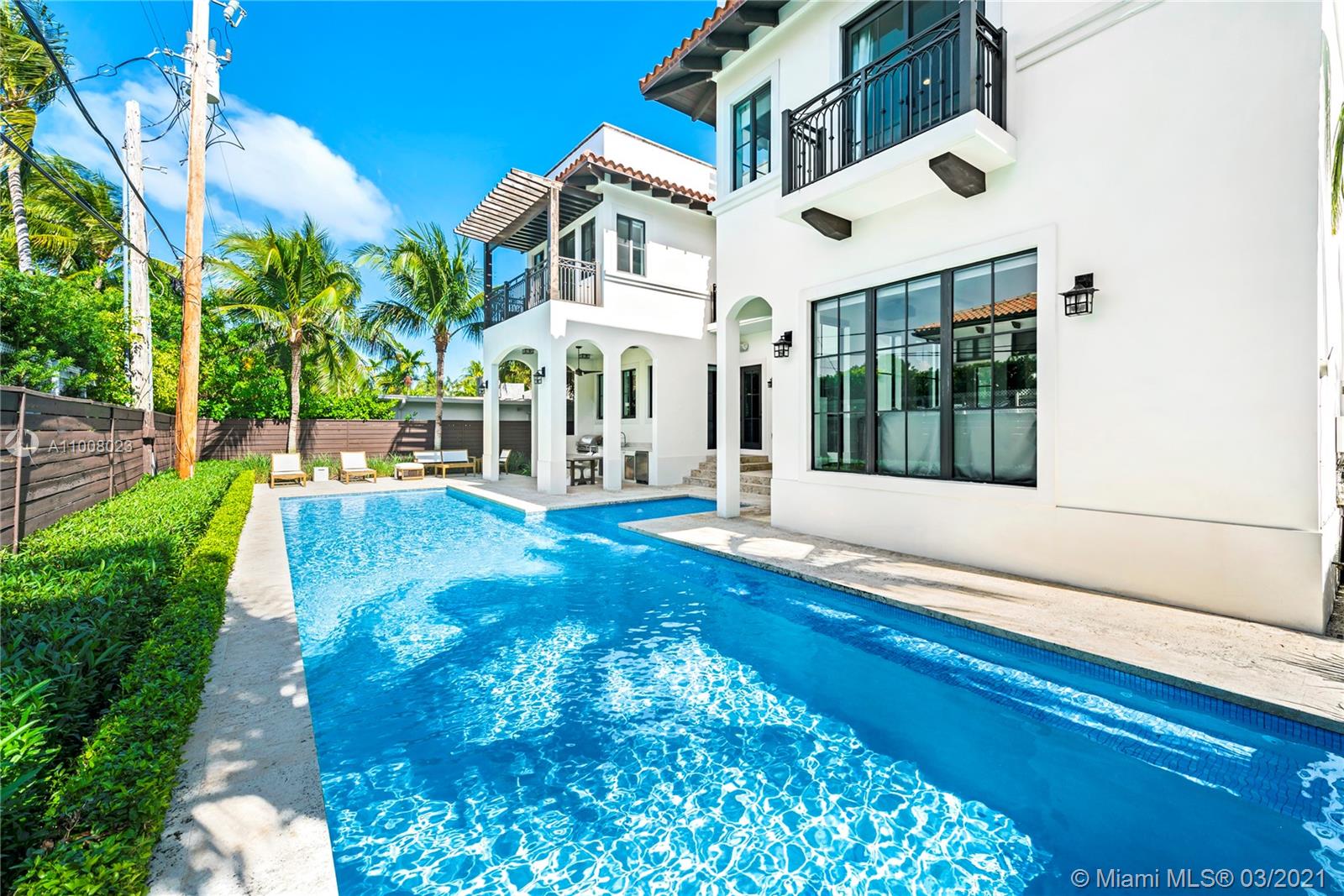 330 Harbor Court Key Biscayne, FL 33149 - Photo 34 of 42