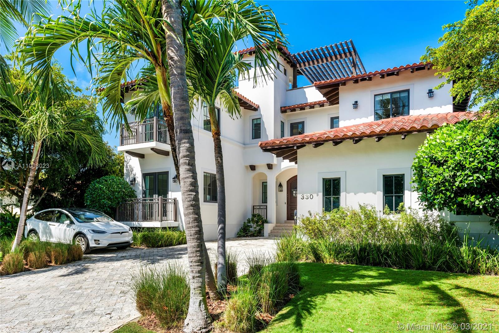 330 Harbor Court Key Biscayne, FL 33149 - Photo 38 of 42