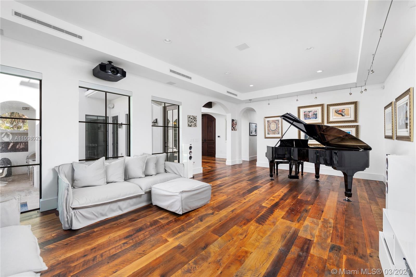 330 Harbor Court Key Biscayne, FL 33149 - Photo 6 of 42