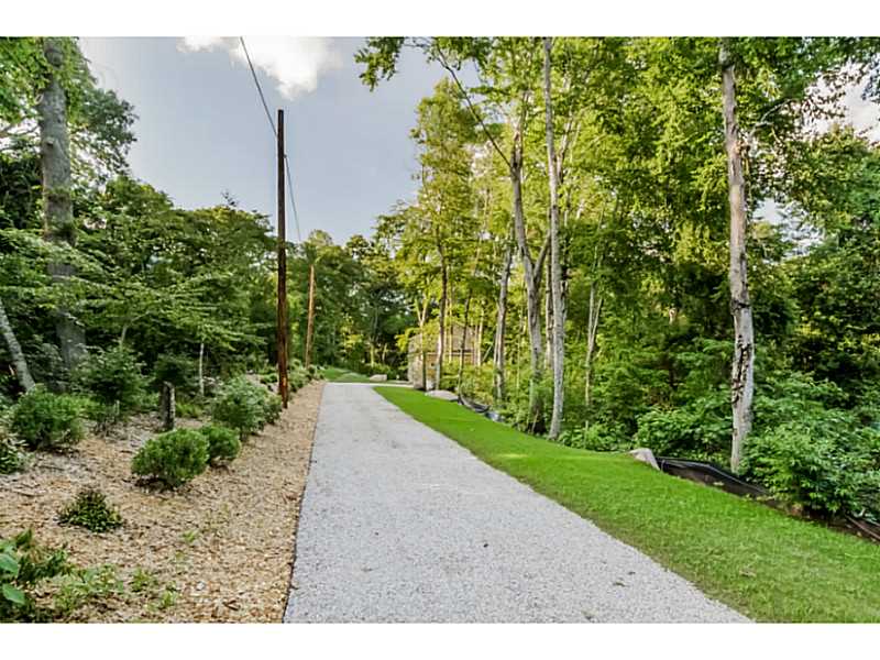8 Gershwin Road Westerly, RI 02891 - Photo 15 of 25 Exterior Front.