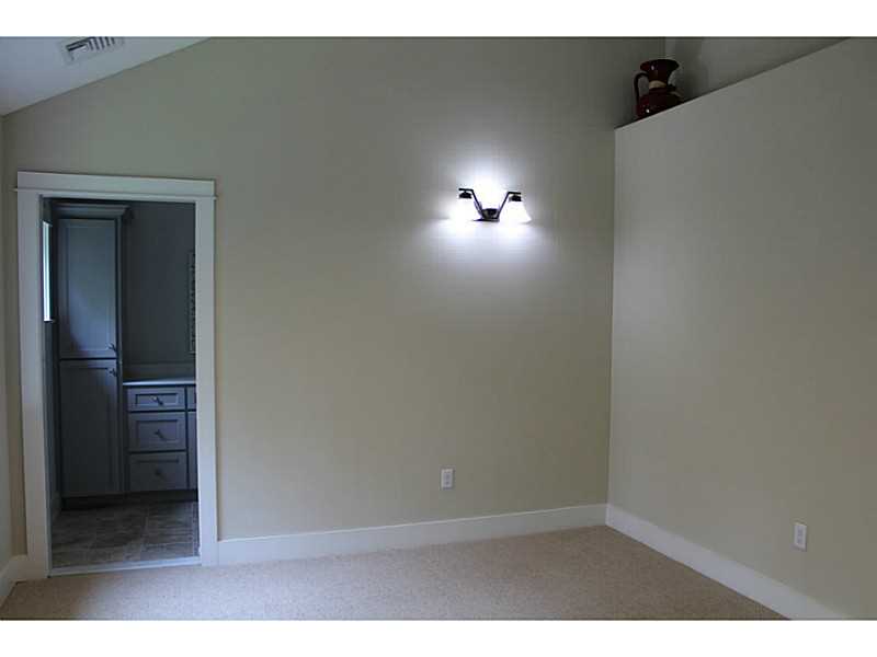 8 Gershwin Road Westerly, RI 02891 - Photo 21 of 25 Master Bedroom.