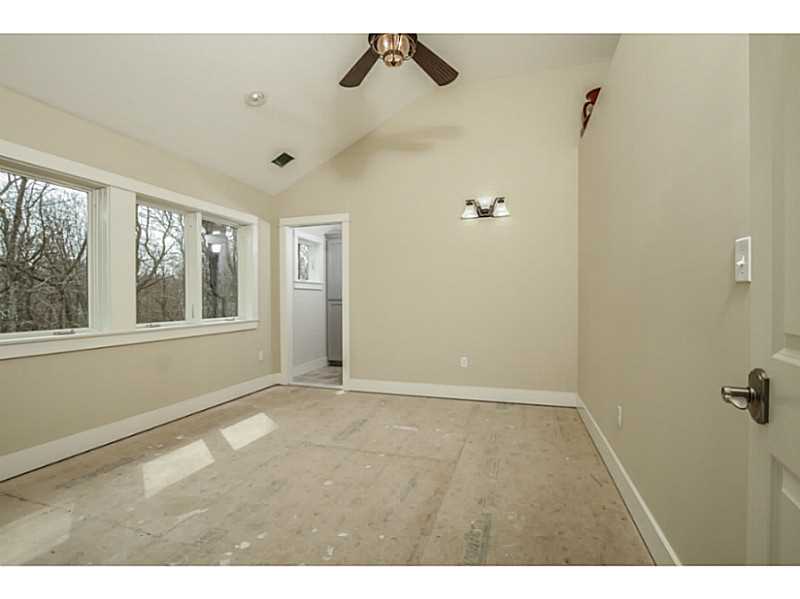 8 Gershwin Road Westerly, RI 02891 - Photo 23 of 25 Den/Family/Great Room.