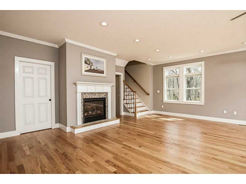8 Gershwin Road Westerly, RI 02891 - Photo 4 of 25 Den/Family/Great Room.