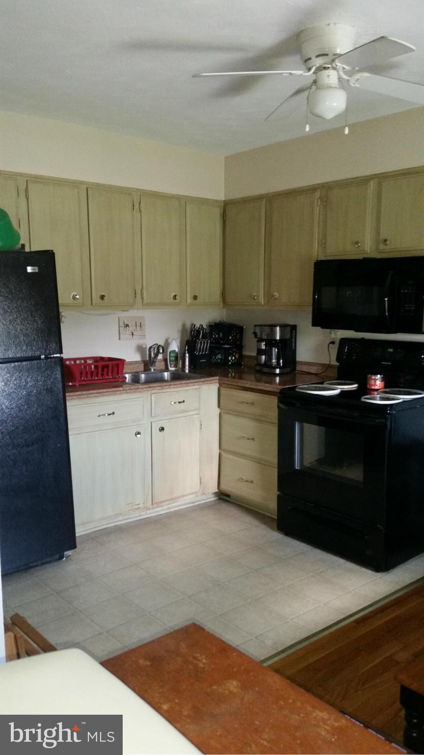 307 Valley Mill Road Winchester, VA 22602 - Photo 10 of 14 Kitchen