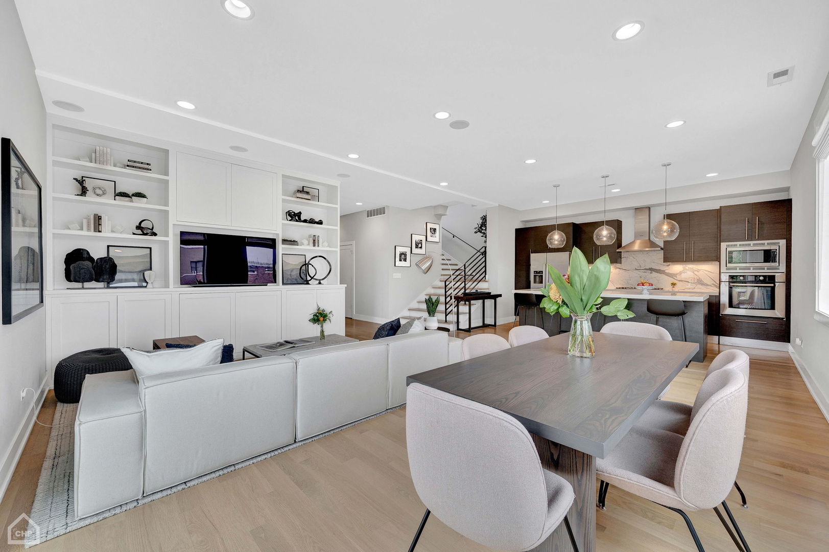 1312 West Madison Street, Unit 4A Chicago, IL 60607 - Photo 8 of 37