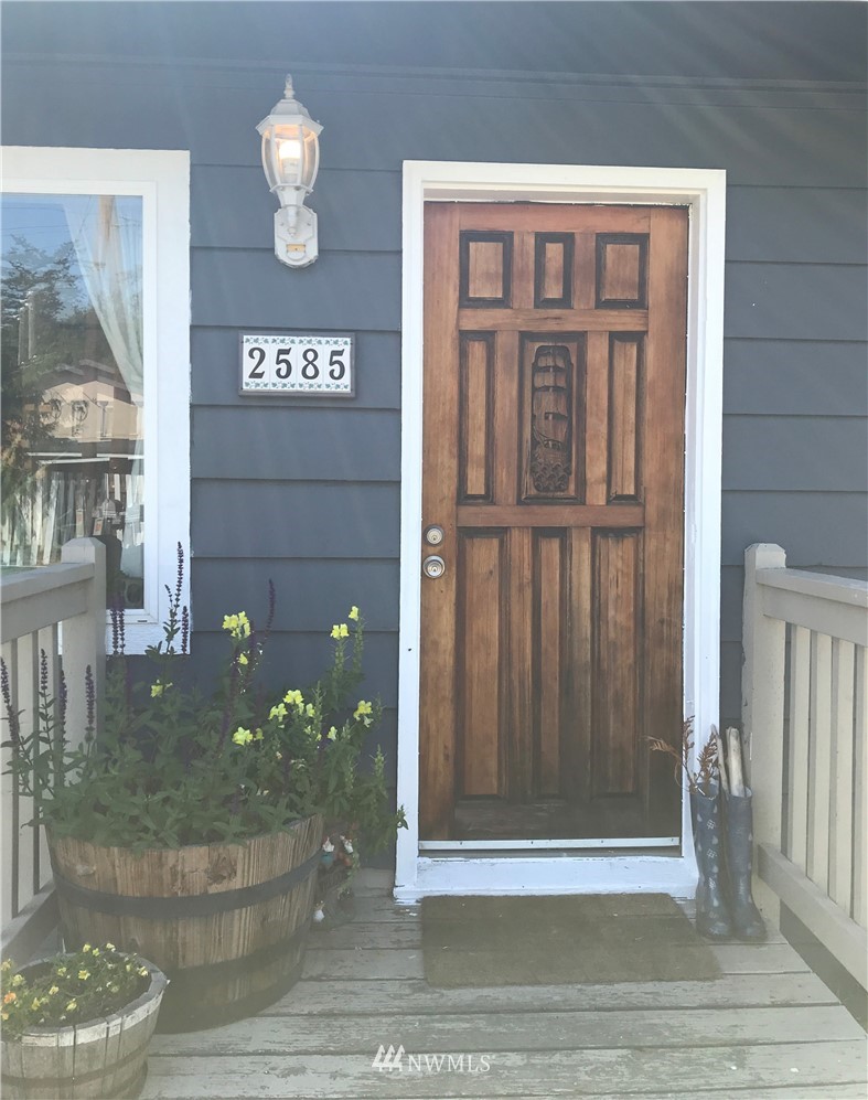 2585 Finkbonner Road Bellingham, WA 98226 - Photo 3 of 15 Gallery Image 3