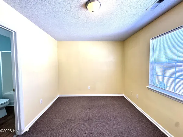$1,300 | 2084 Brandymill Lane, Jacksonville, NC 28546