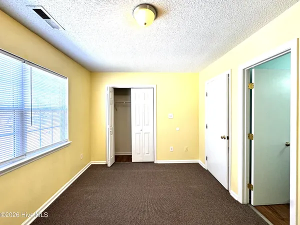 $1,300 | 2084 Brandymill Lane, Jacksonville, NC 28546