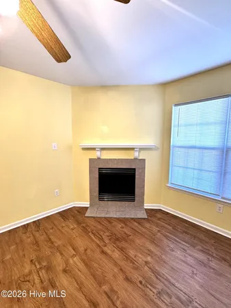 $1,300 | 2084 Brandymill Lane, Jacksonville, NC 28546