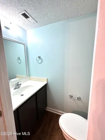 $1,300 | 2084 Brandymill Lane, Jacksonville, NC 28546