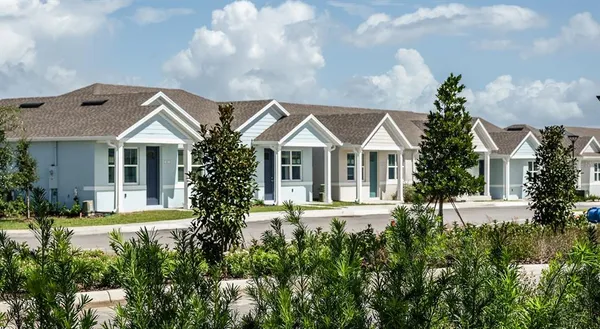 $2,013 | 8925 Livigno Way, Unit A2, Davenport, FL 33896