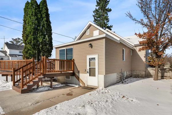 $169,900 | 1011 14th Avenue, Menominee, MI 49858