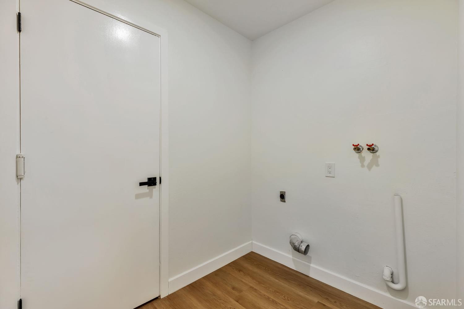 1467 Hudson Way Livermore, CA 94550 - Photo 32 of 48 a view of a room with wooden floor