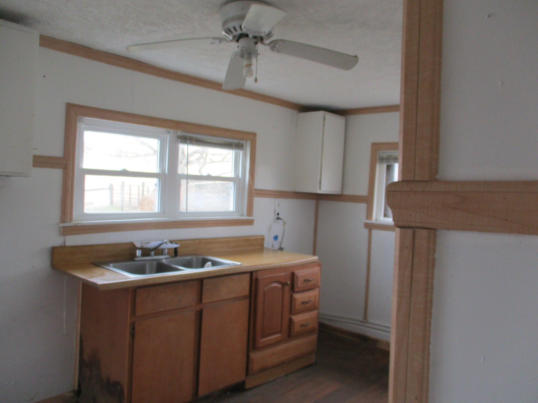 709 Needmore Road Chilhowie, VA 24319 - Photo 7 of 20 IMG_5163