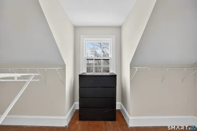 $340,000 | 34 Harland Place, Norwich, CT 06360