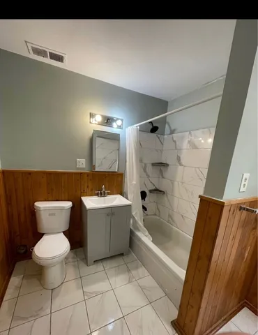 $1,000 | 1710 7th Street, Rockford, IL 61104