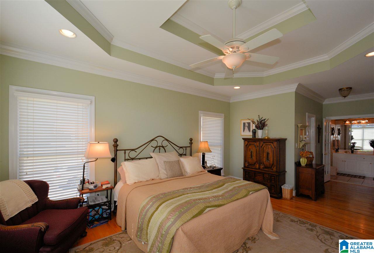 609 Meadow Ridge Drive Birmingham, AL 35242 - Photo 14 of 39