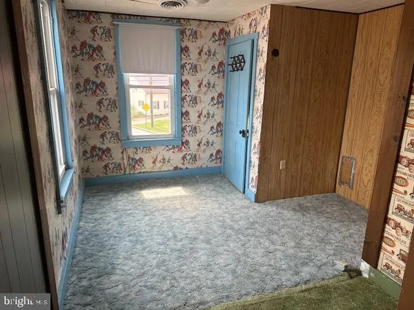 $2,350 | 200 East Main Street, Terre Hill, PA 17581