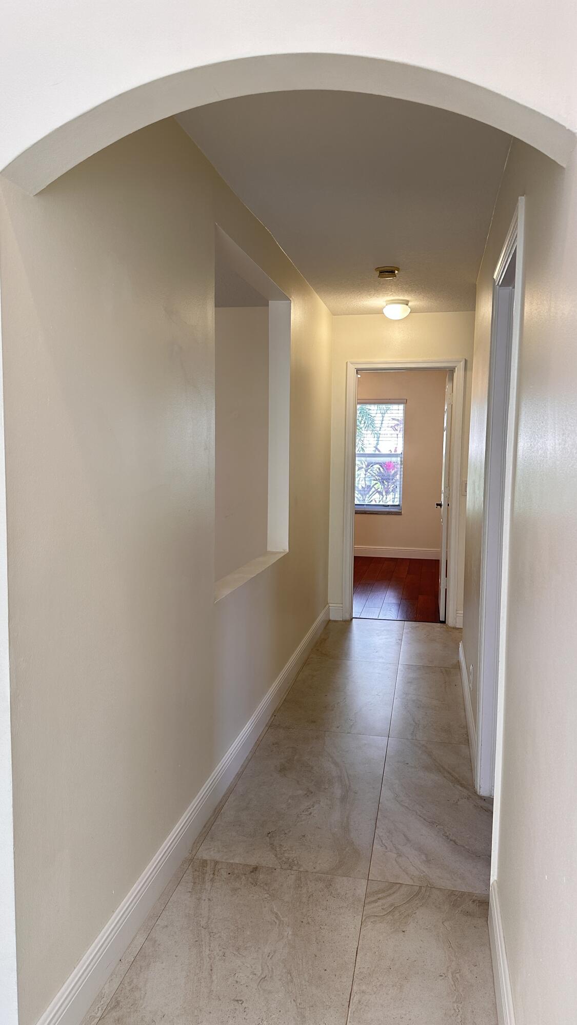 19010 Southwest 10th Street Pembroke Pines, FL 33029 - Photo 19 of 59 IMG_4545