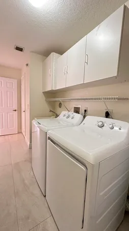 $4,800 | 19010 Southwest 10th Street, Pembroke Pines, FL 33029