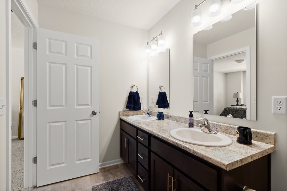 10027 Oak Trail Road Fort Wayne, IN 46825 - Photo 28 of 32