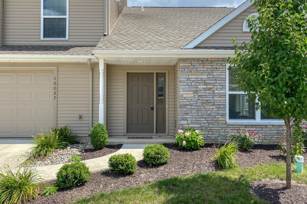 10027 Oak Trail Road Fort Wayne, IN 46825 - Photo 4 of 32