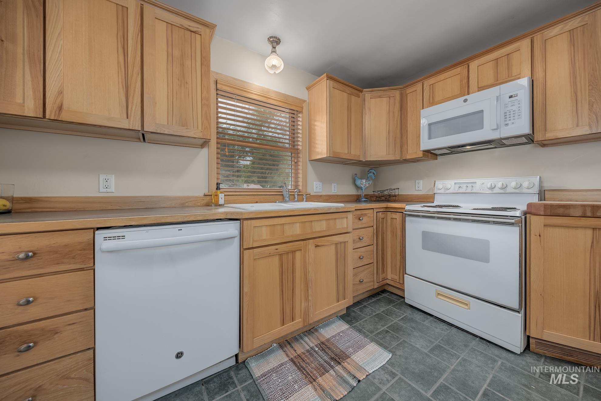 526 Clark Street South Vale, OR 97918 - Photo 11 of 44