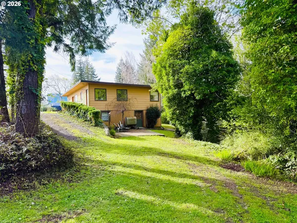 $299,000 | 510 East 4th Street, Coquille, OR 97423