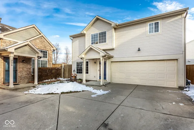 $1,695 | 700 Mountain Pine Drive, Greenwood, IN 46143