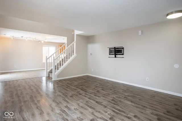 $1,695 | 700 Mountain Pine Drive, Greenwood, IN 46143