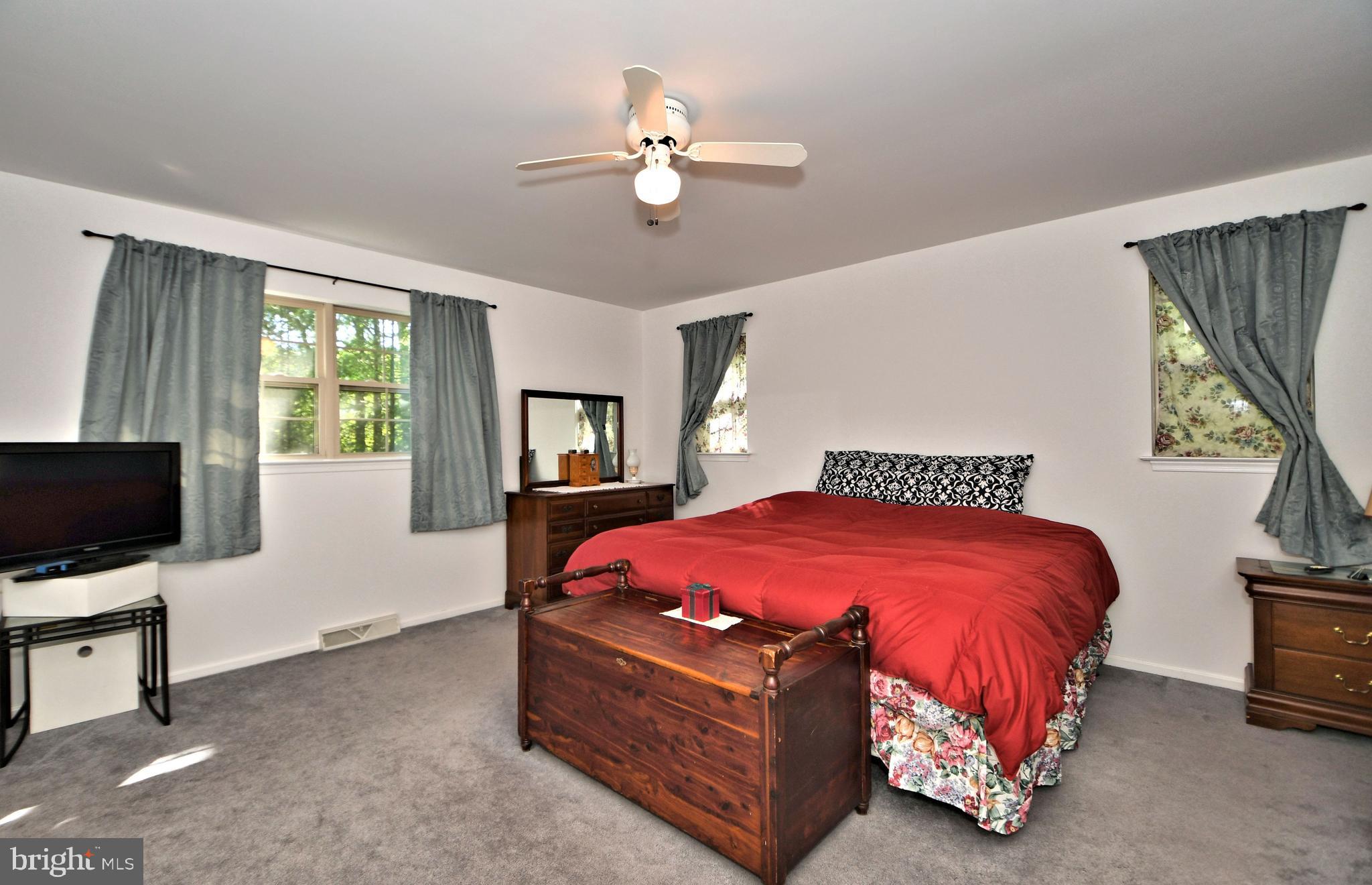 1470 Fels Road Quakertown, PA 18951 - Photo 35 of 100