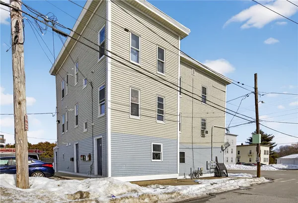 $750,000 | 538 Wood Avenue, Woonsocket, RI 02895