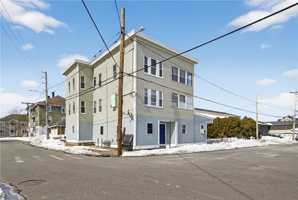 $750,000 | 538 Wood Avenue, Woonsocket, RI 02895