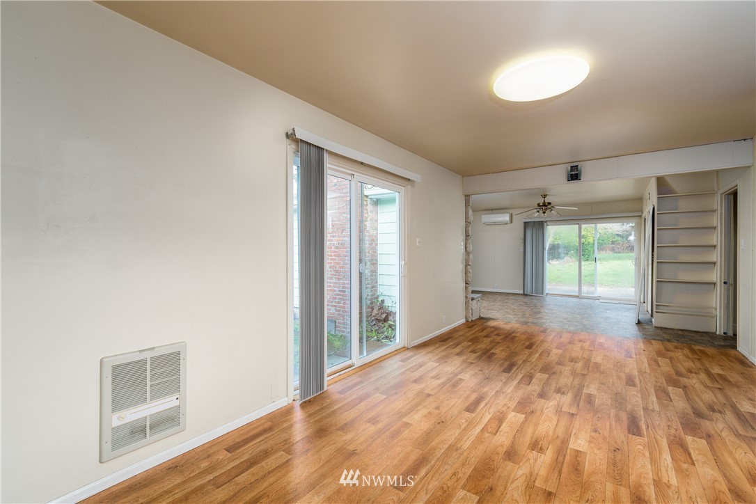 3248 Laurel Road Longview, WA 98632 - Photo 9 of 22 Gallery Image 9
