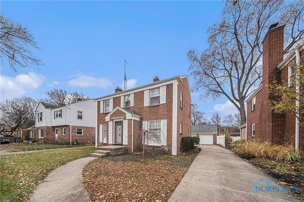 4201 Elmhurst Road Toledo, OH 43613 - Photo 2 of 27 Gallery Image 2
