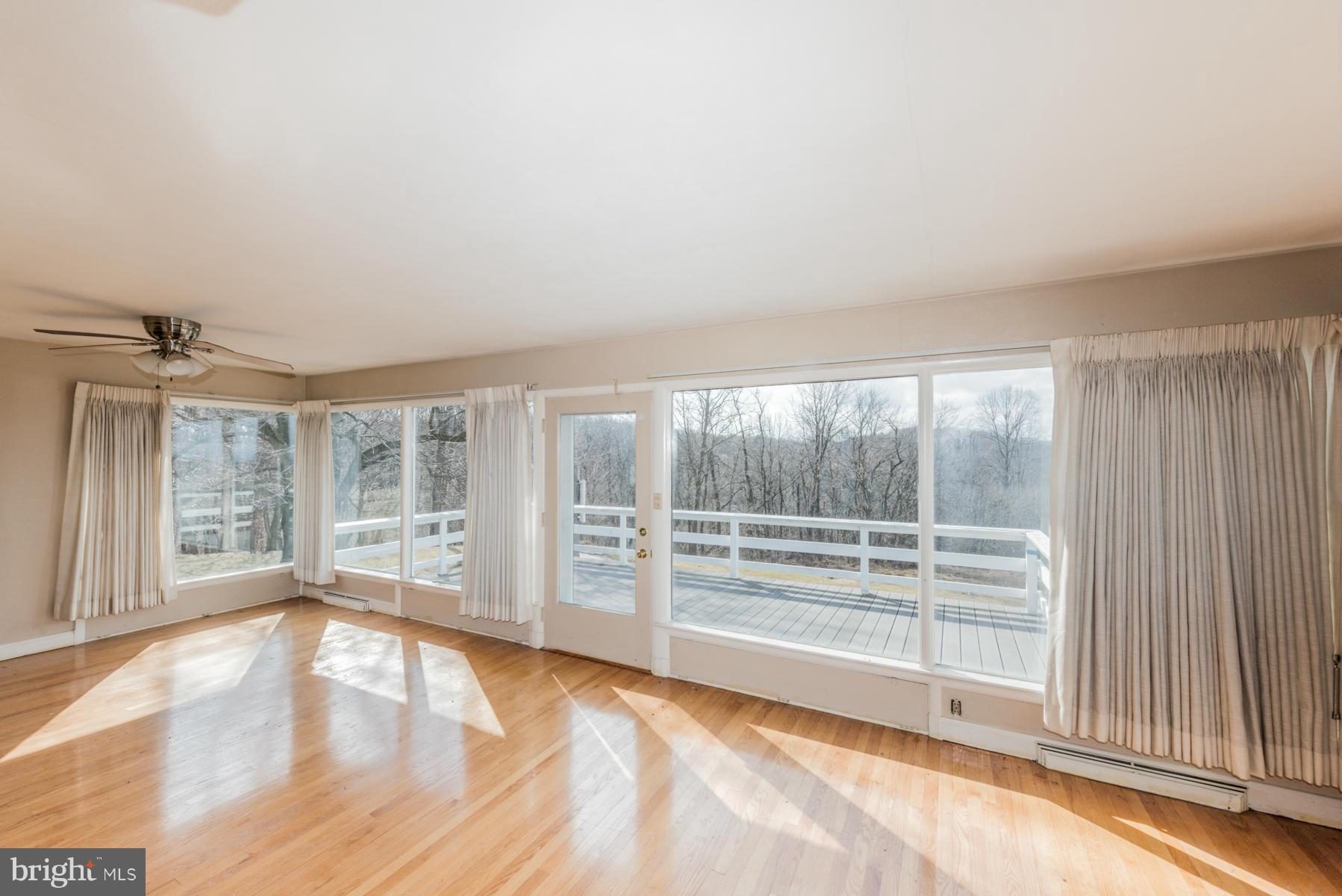 1401 Stone Chapel Road New Windsor, MD 21776 - Photo 3 of 15 Living Room