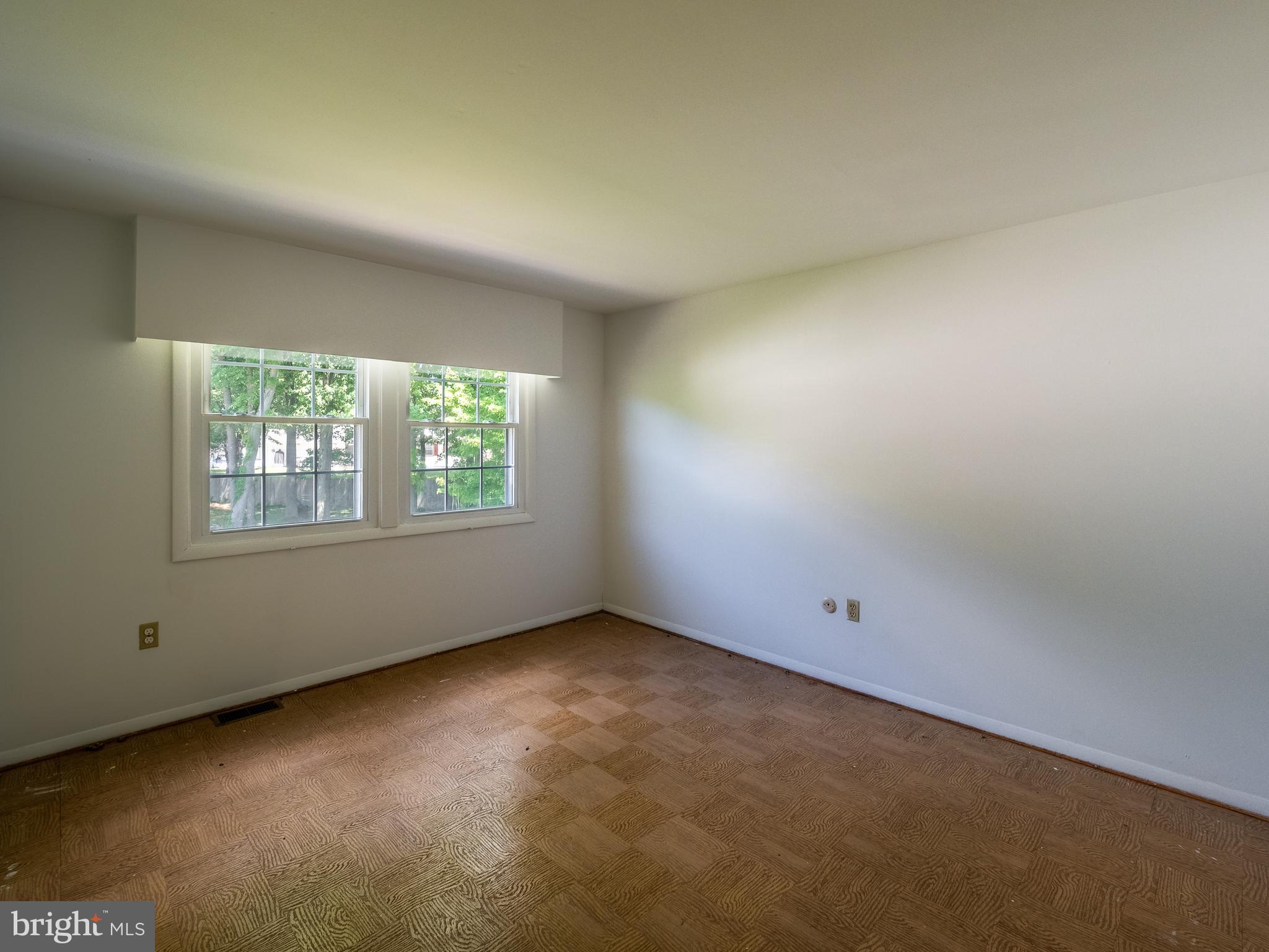 33 Timber Lane Willingboro, NJ 08046 - Photo 26 of 31 an empty room with a window