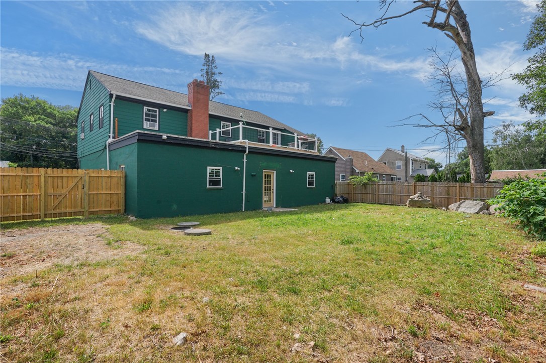 172 Knotty Oak Road Coventry, RI 02816 - Photo 3 of 36