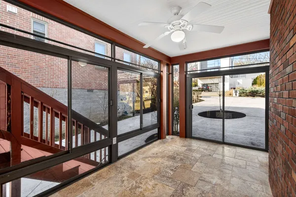 $1,695,000 | 502 32nd Avenue South, Nashville, TN 37212