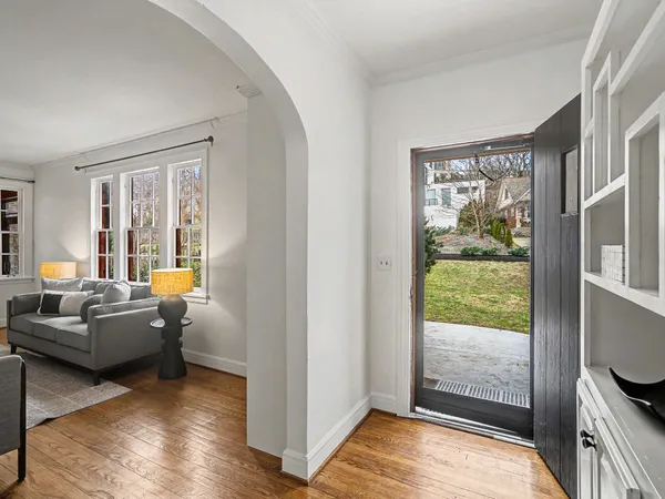 $1,695,000 | 502 32nd Avenue South, Nashville, TN 37212