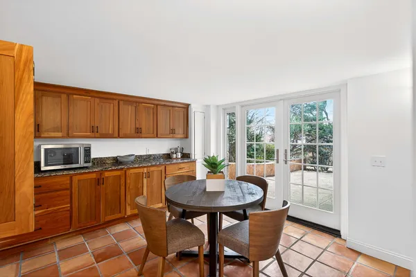 $1,695,000 | 502 32nd Avenue South, Nashville, TN 37212