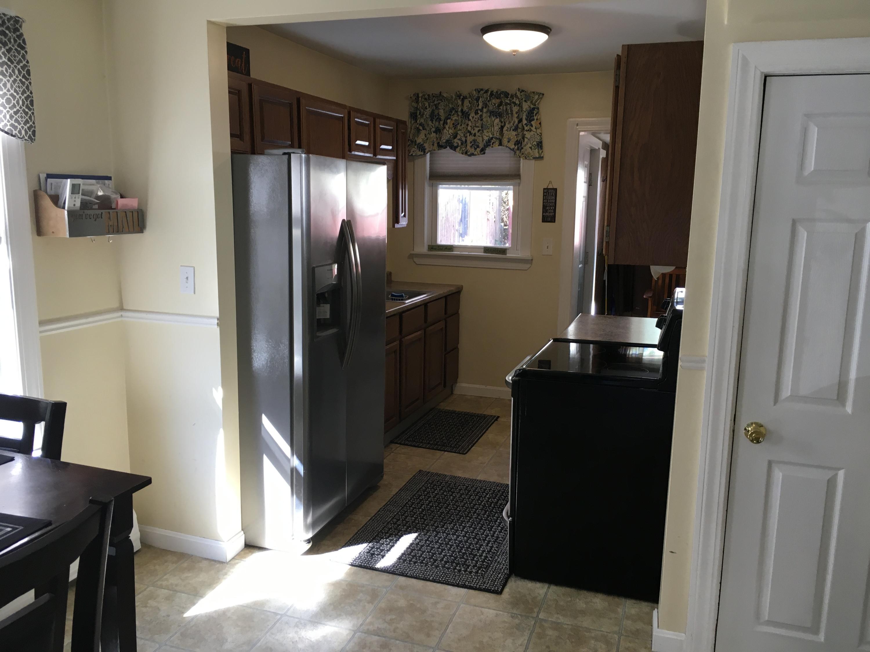 38 Sherburne Street Springvale, ME 04083 - Photo 10 of 18 IMG_5312