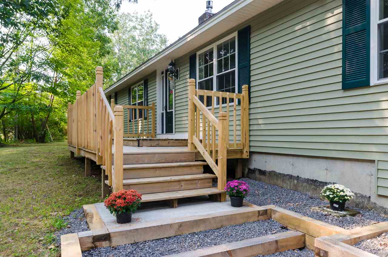 172 Old Derry Road Hudson, NH 03051 - Photo 5 of 40
