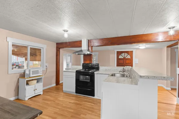 $68,000 | 1410 West Flamingo Avenue, Unit 72, Nampa, ID 83651