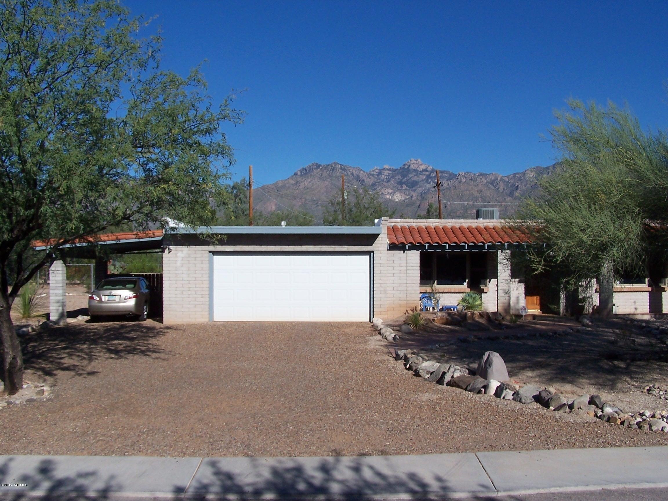 8815 East Buckboard Road Tucson, AZ 85749 - Photo 3 of 42 Gallery Image 3